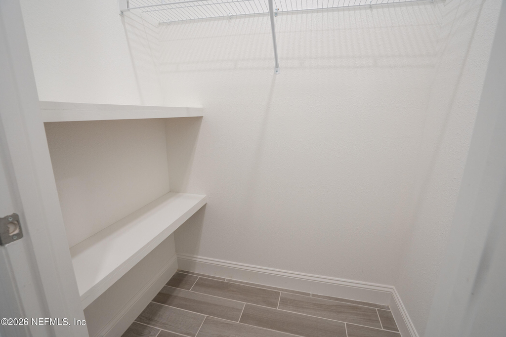 260 Oaklawn Court - Photo 19