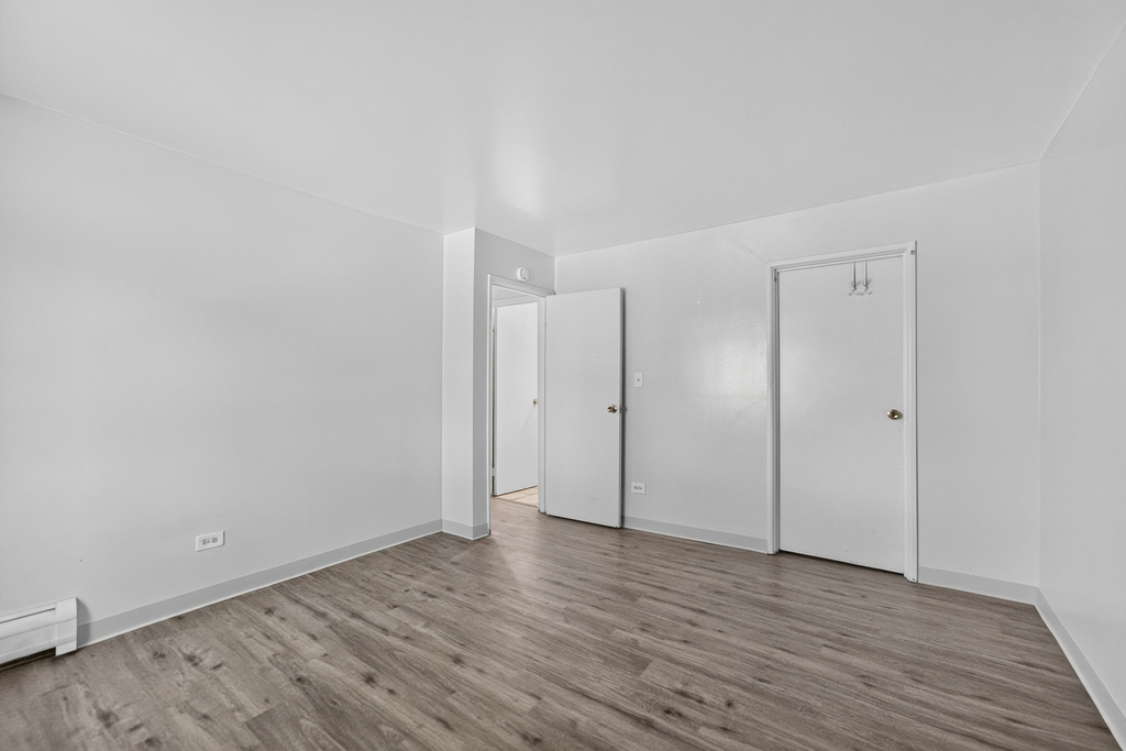 827 W College Boulevard - Photo 7