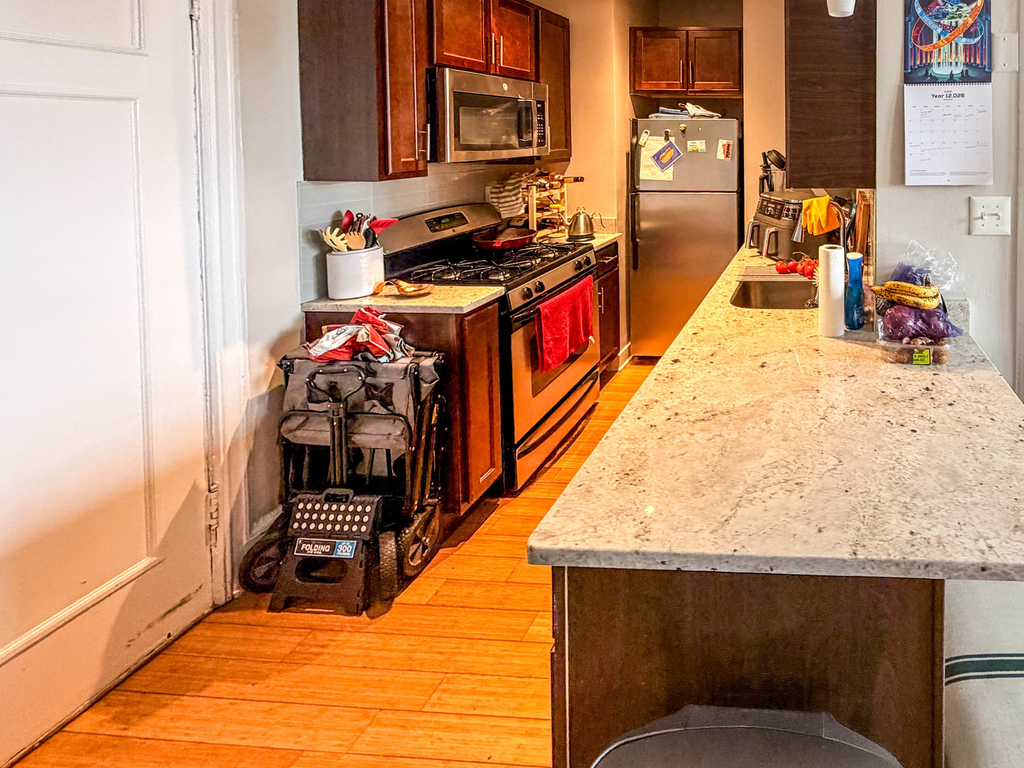 3170 N Sheridan Road - Photo 2