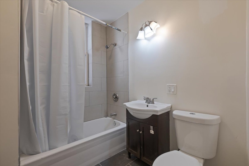 4211 W Gladys Avenue - Photo 7