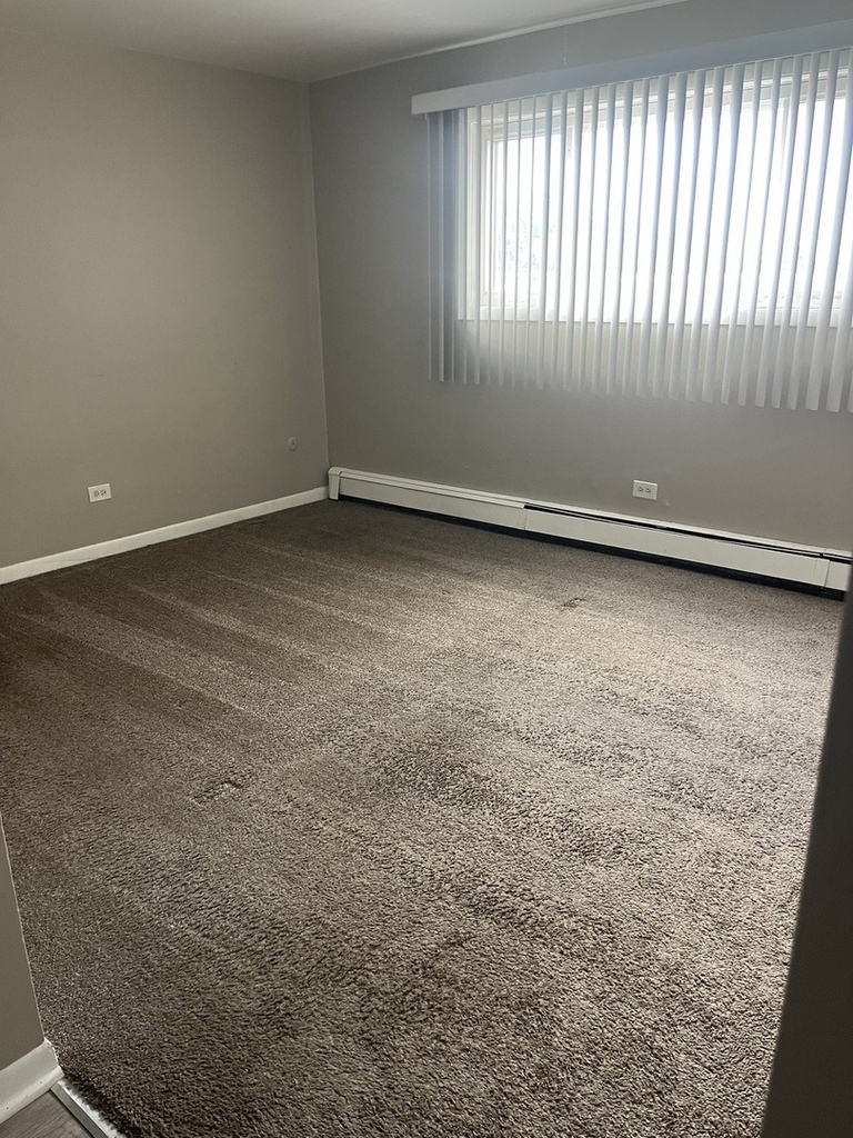 5740 W 108th Street - Photo 5