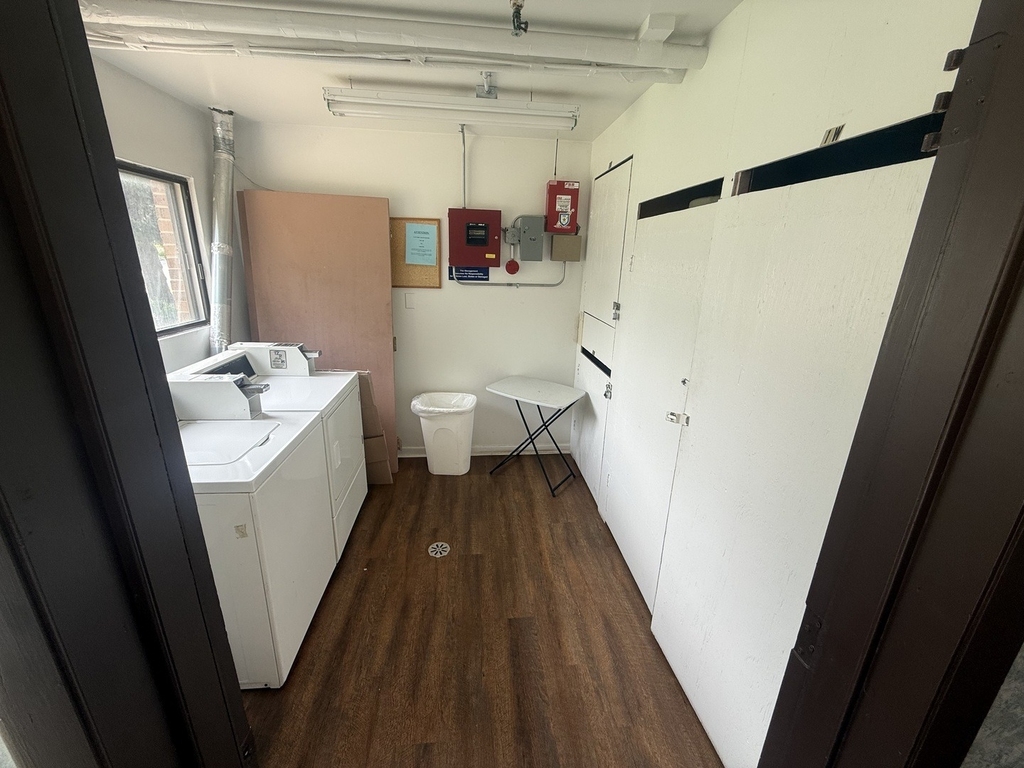 1121 Chalet Drive - Photo 7