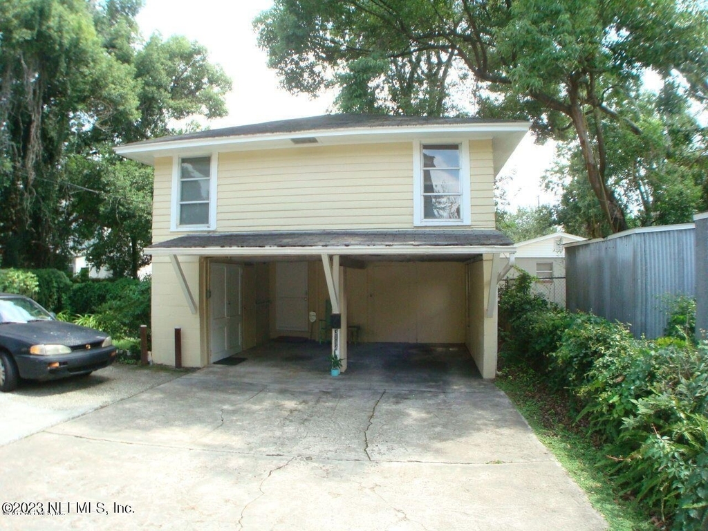 3114 Riverside Avenue - Photo 0