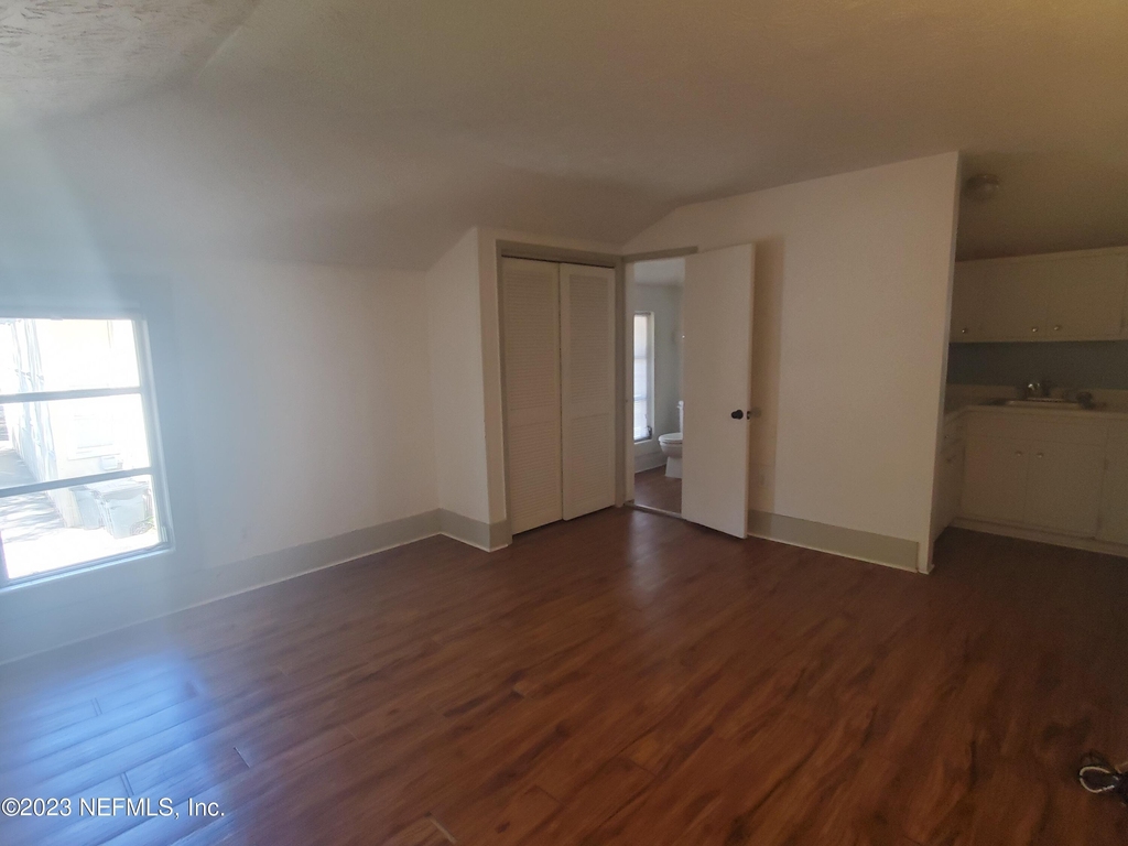 3114 Riverside Avenue - Photo 1