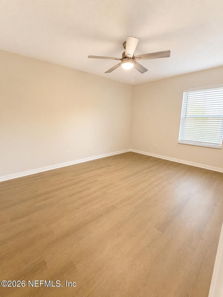 11729 Wattle Tree Road N - Photo 6