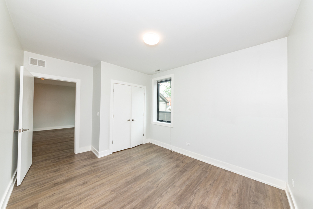 2111 S Halsted Street - Photo 7
