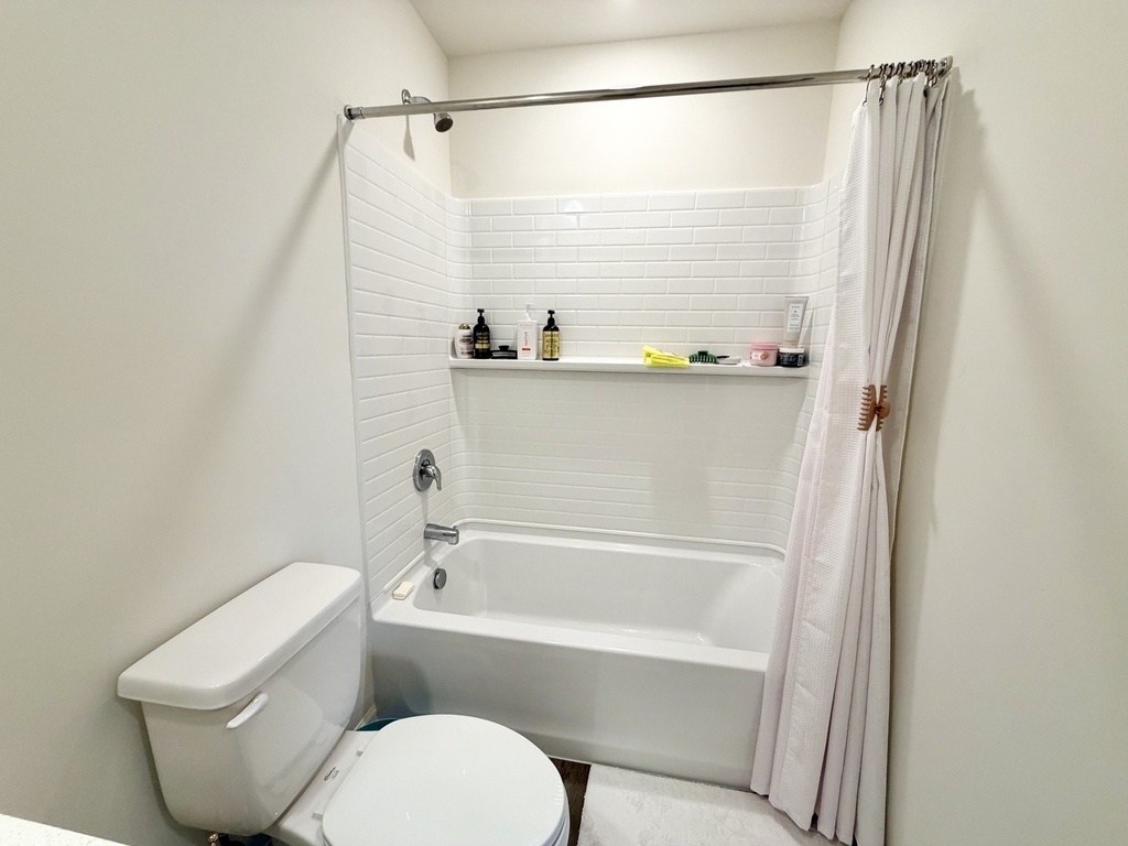 2267 Glacier Street - Photo 10