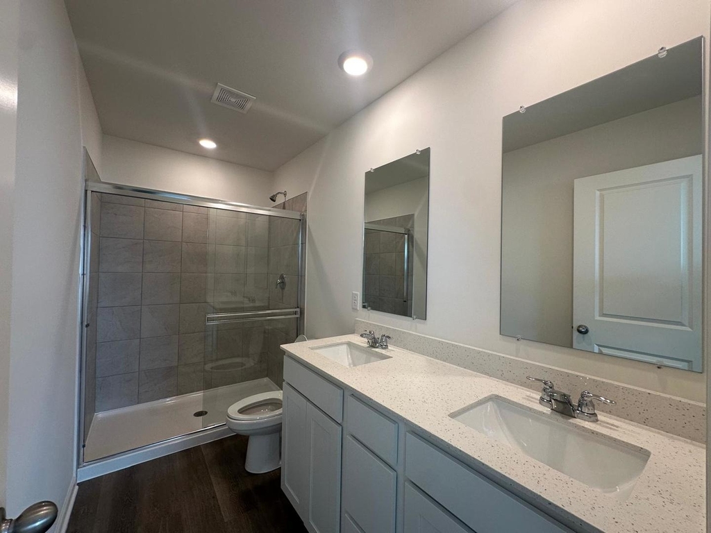 2267 Glacier Street - Photo 17
