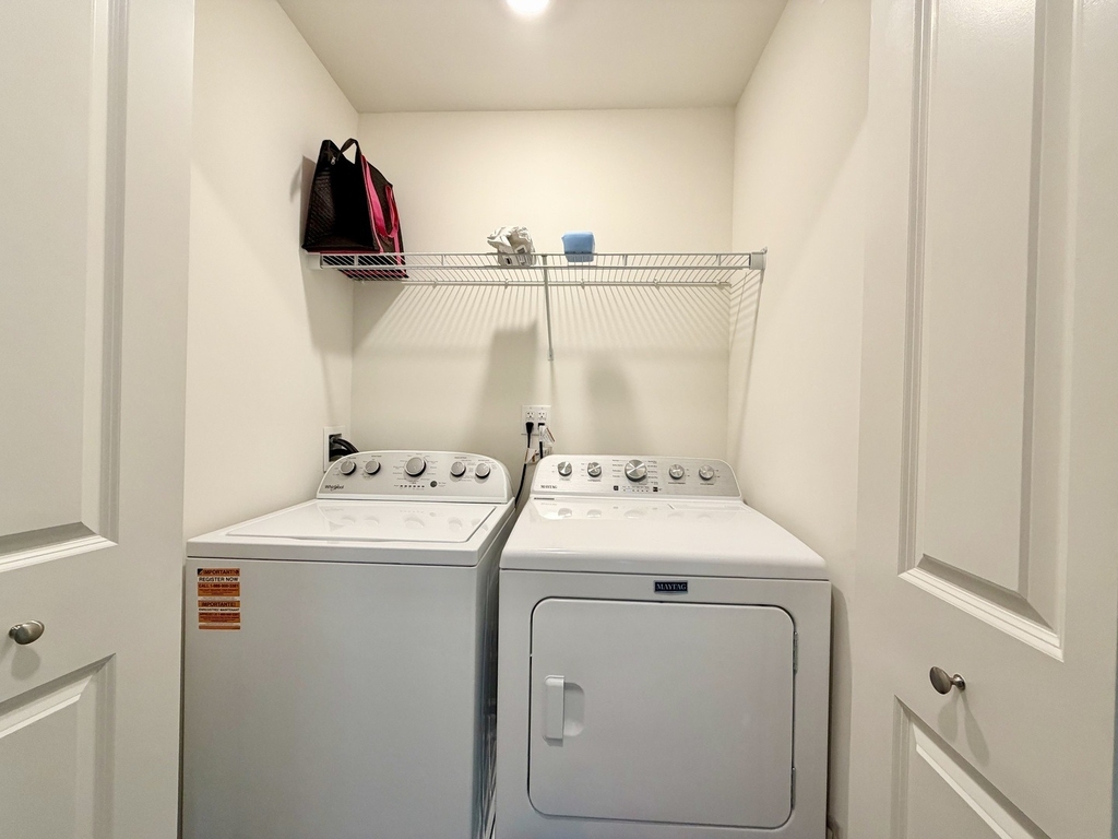2267 Glacier Street - Photo 11