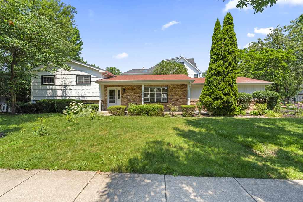 5654 S Washington Street - Photo 0
