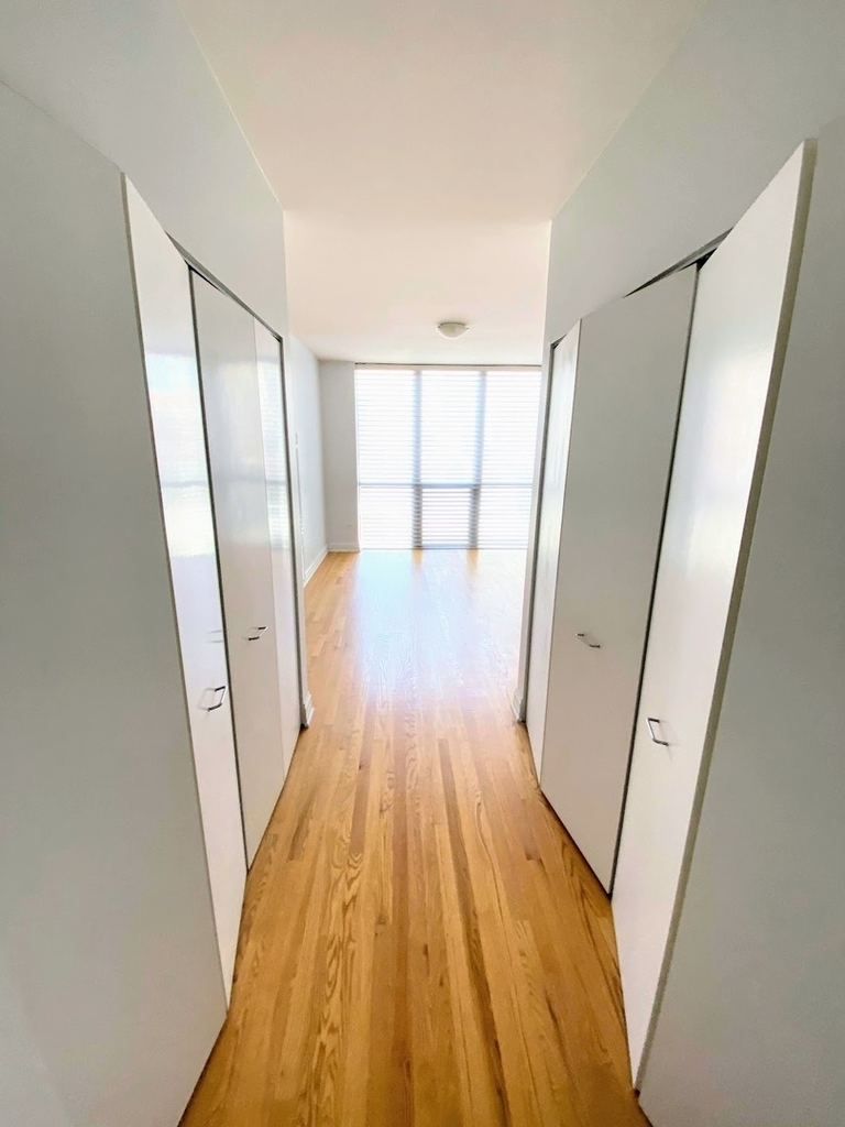 600 N Dearborn Street - Photo 12