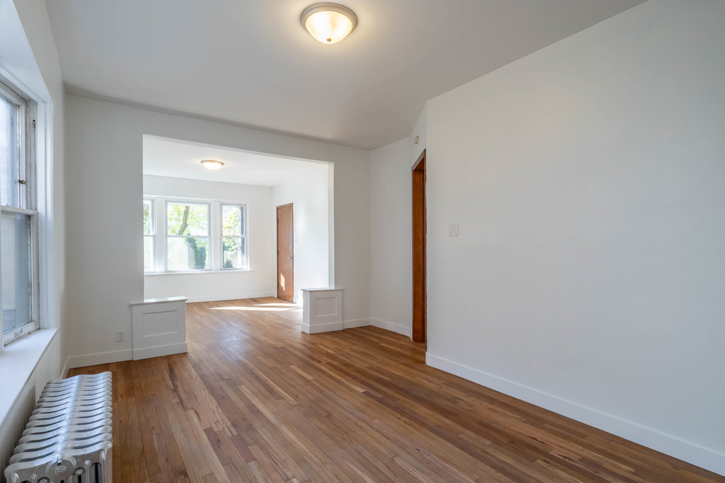 4904 W School Street - Photo 4