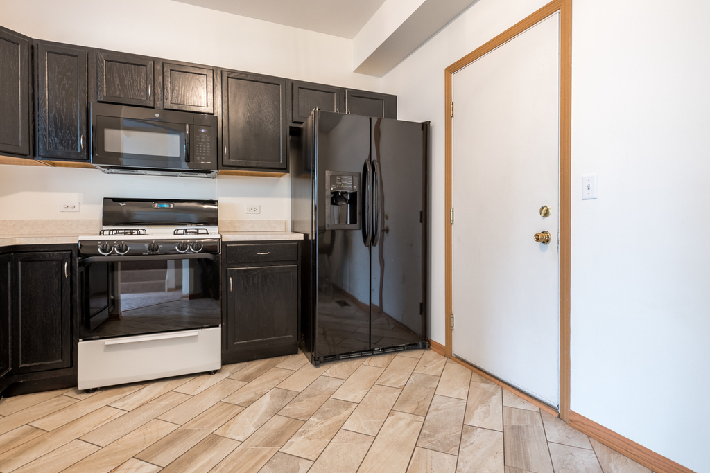 768 County Line Road - Photo 5