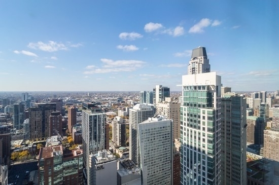 111 E Chestnut Street - Photo 8
