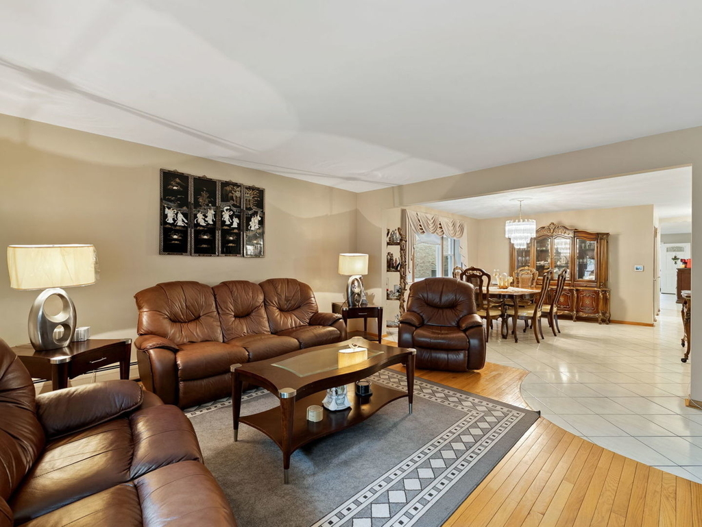 8729 W Summerdale Avenue - Photo 3