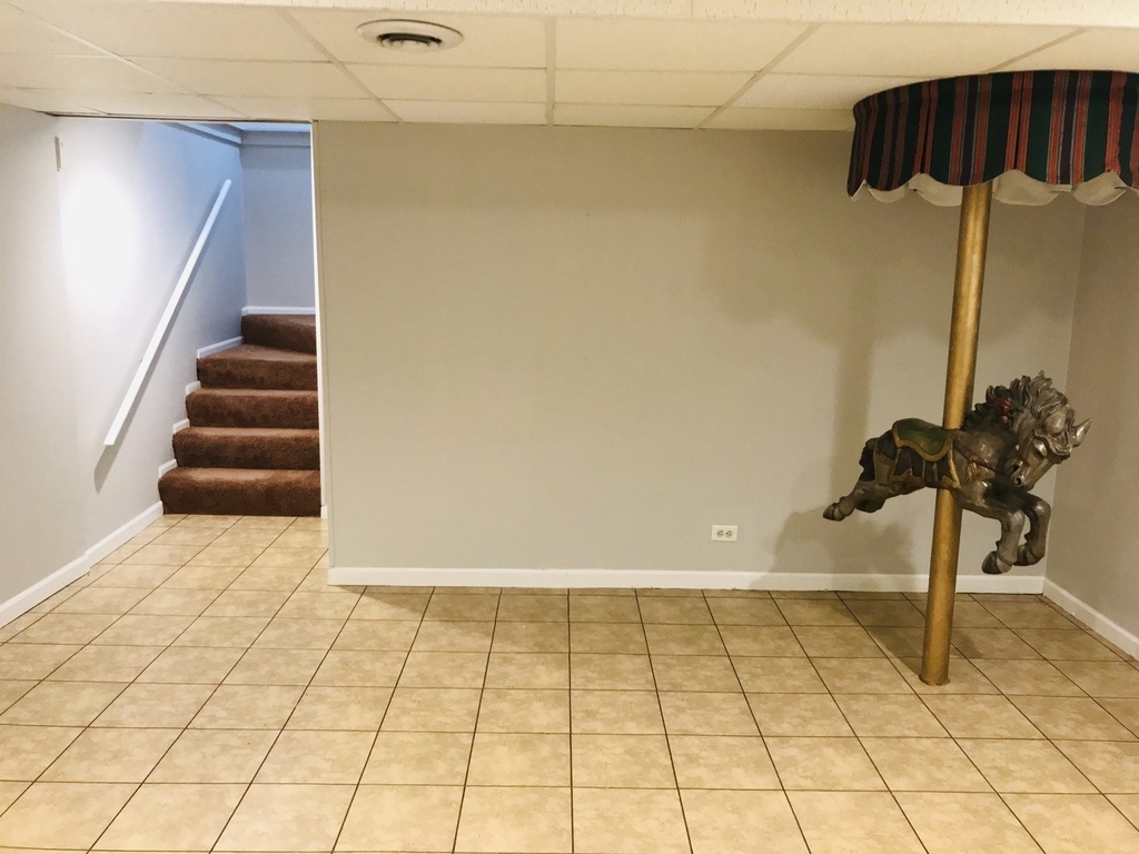 98 Willow Parkway - Photo 17