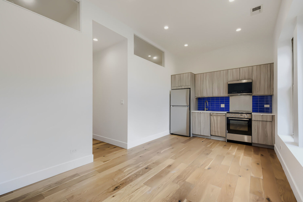 6740 N Sheridan Road - Photo 4