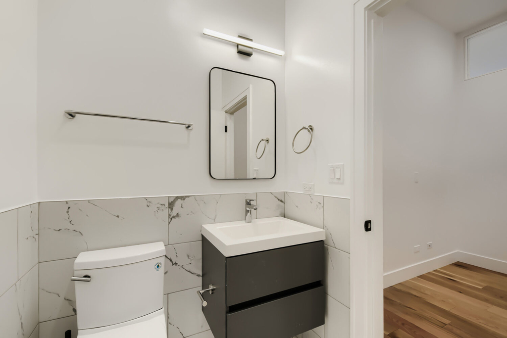 6740 N Sheridan Road - Photo 17