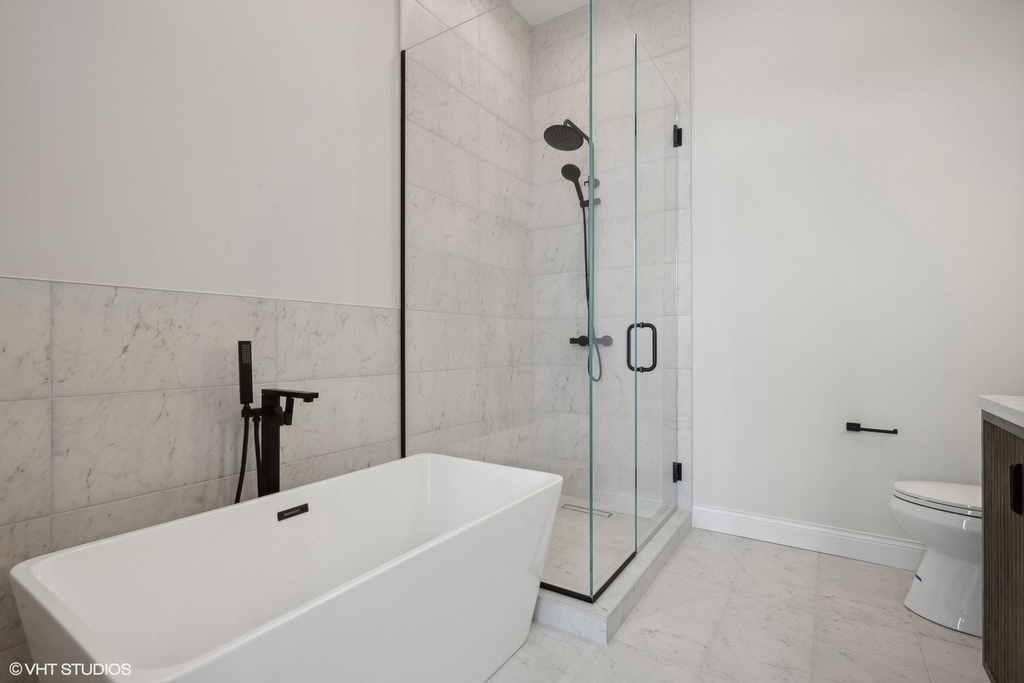 1615 W Irving Park Road - Photo 13