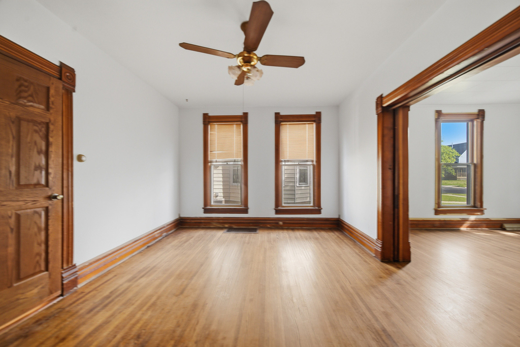509 7th Avenue - Photo 15