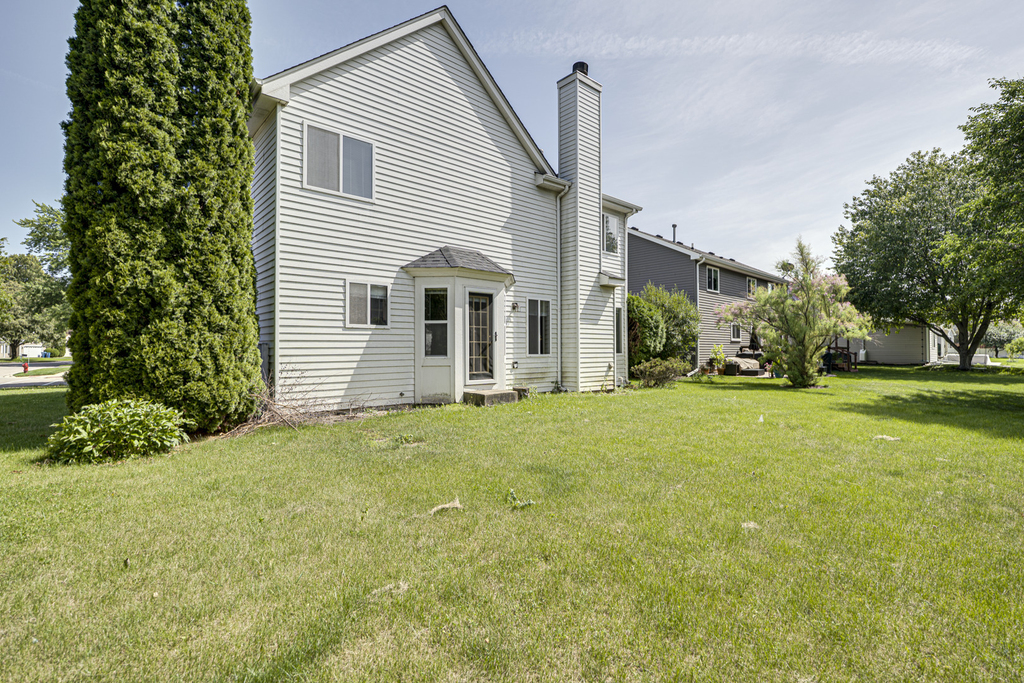 2464 Blue Spruce Lane - Photo 31