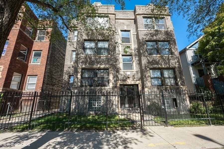 4934 W Jackson Boulevard - Photo 0