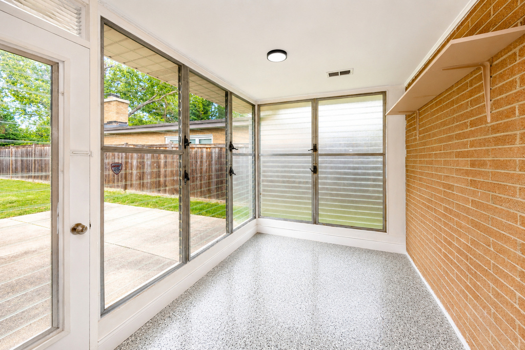 408 S Albert Street - Photo 15