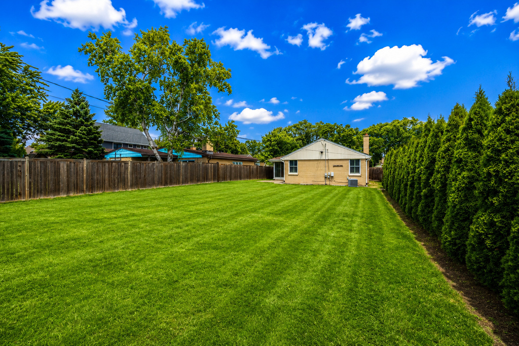 408 S Albert Street - Photo 38