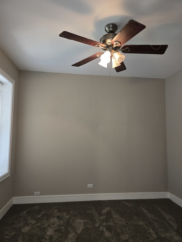 1847 W Garfield Boulevard - Photo 8