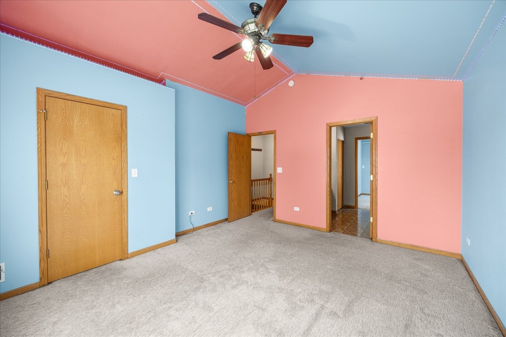 2447 Mayfield Drive - Photo 9