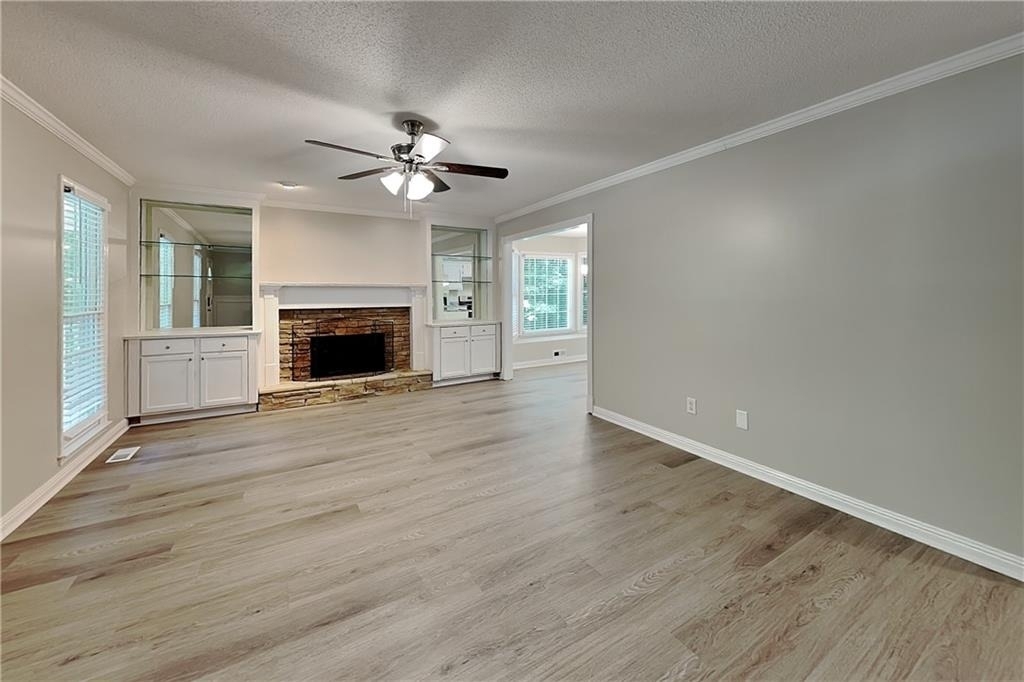 328 Abbington Lane - Photo 1