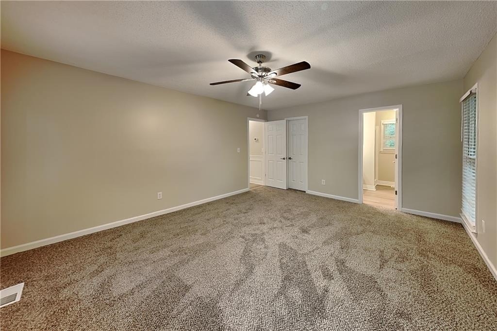 328 Abbington Lane - Photo 5