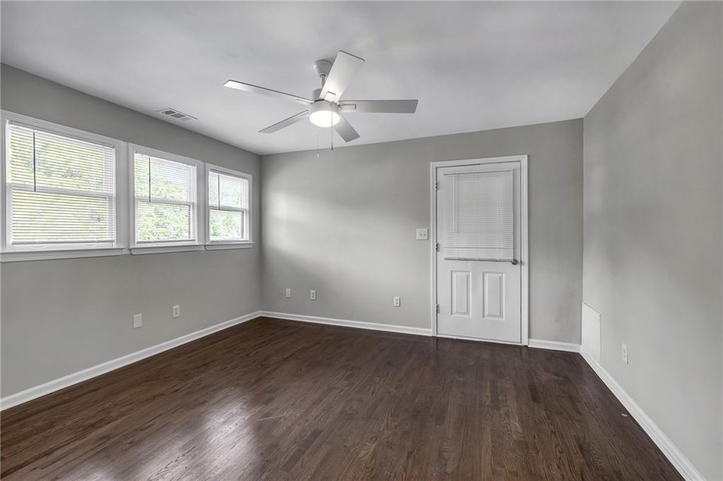 660 Queen Street Sw - Photo 39