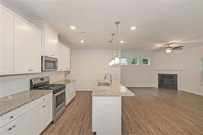 124 Bryon Lane - Photo 1