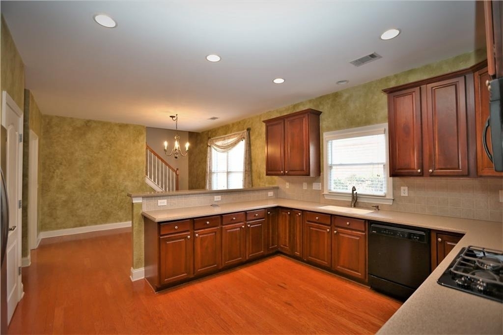 2515 Harman Park Court - Photo 7