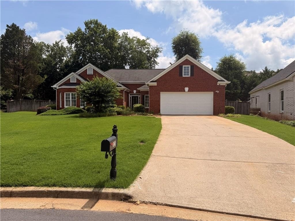 325 North Court - Photo 0
