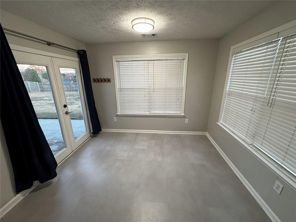 1425 Overland Crossing - Photo 4