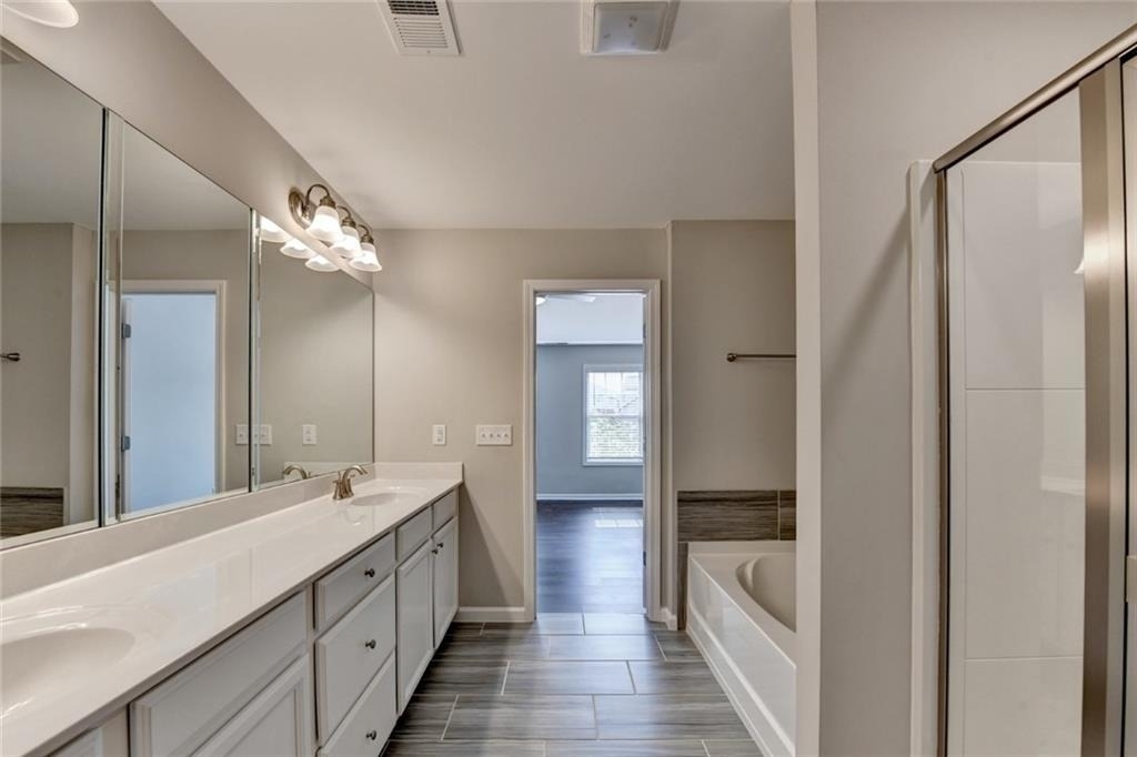 7245 Heritage Oak Court - Photo 43