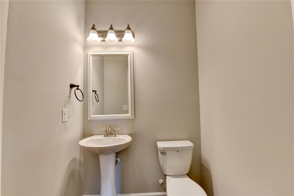 7245 Heritage Oak Court - Photo 5