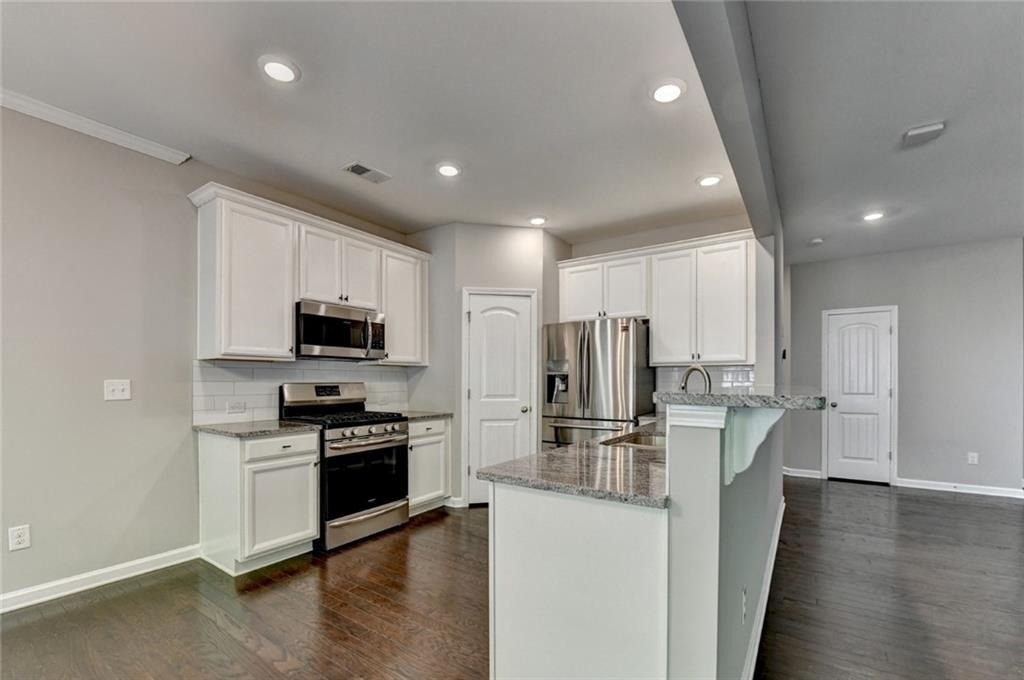 7245 Heritage Oak Court - Photo 18