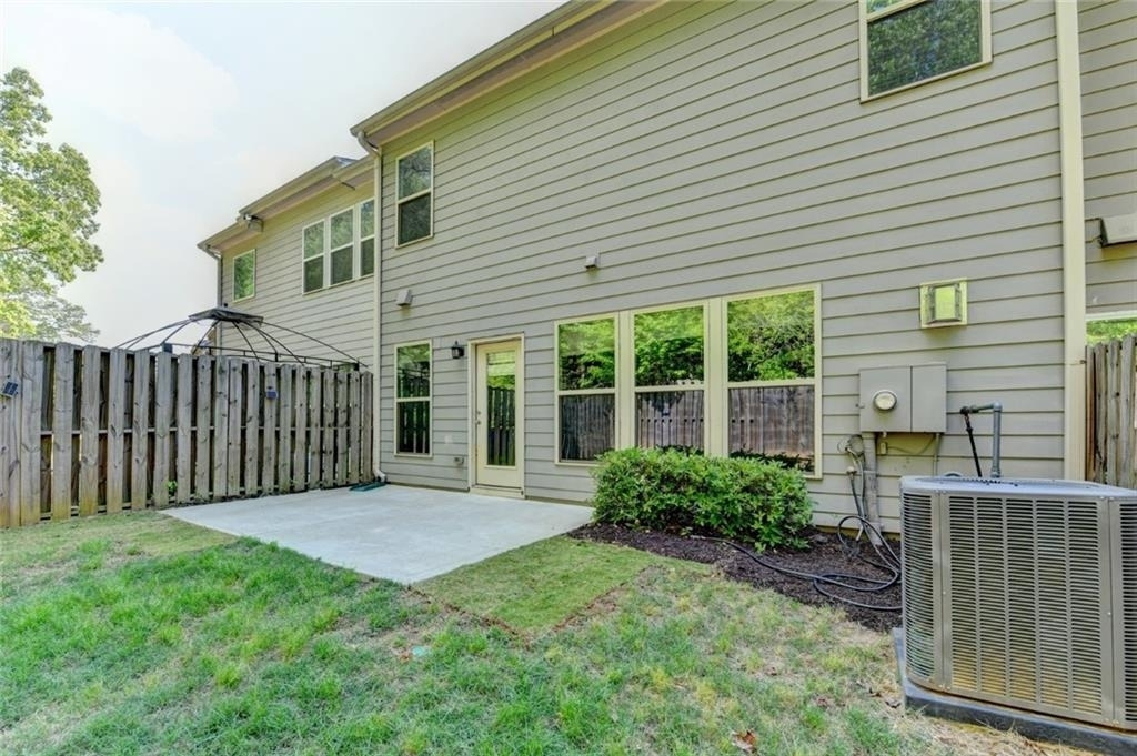 7245 Heritage Oak Court - Photo 58