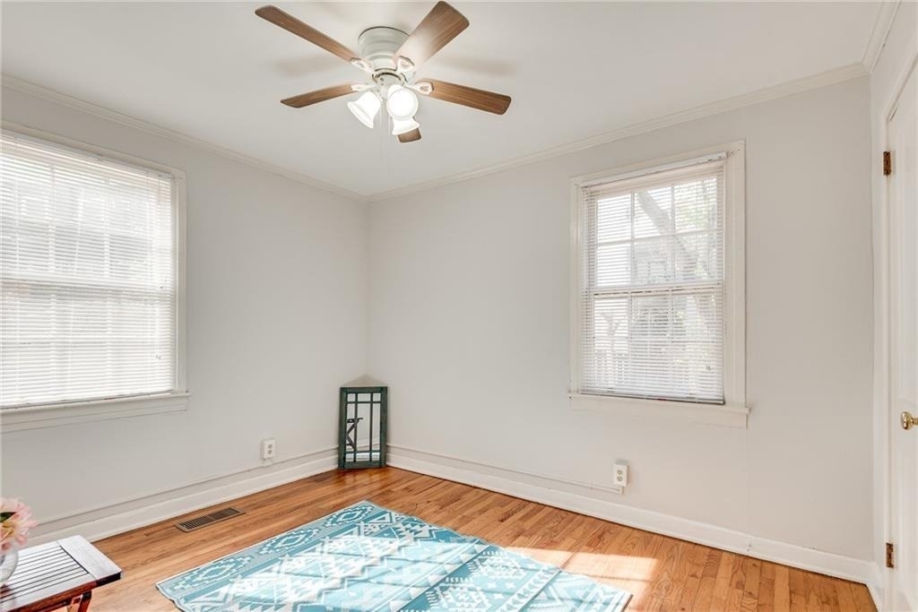 388 Ashley Avenue Ne - Photo 14