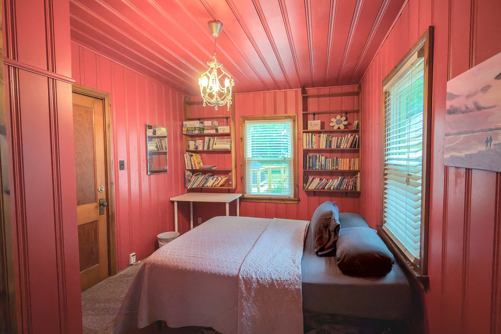 807 W John Street - Photo 26