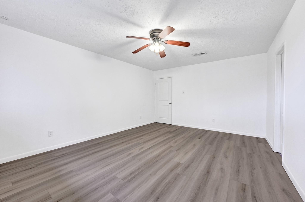 2730 Mesquite Drive - Photo 10
