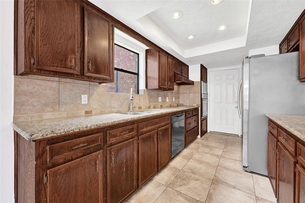 2730 Mesquite Drive - Photo 7
