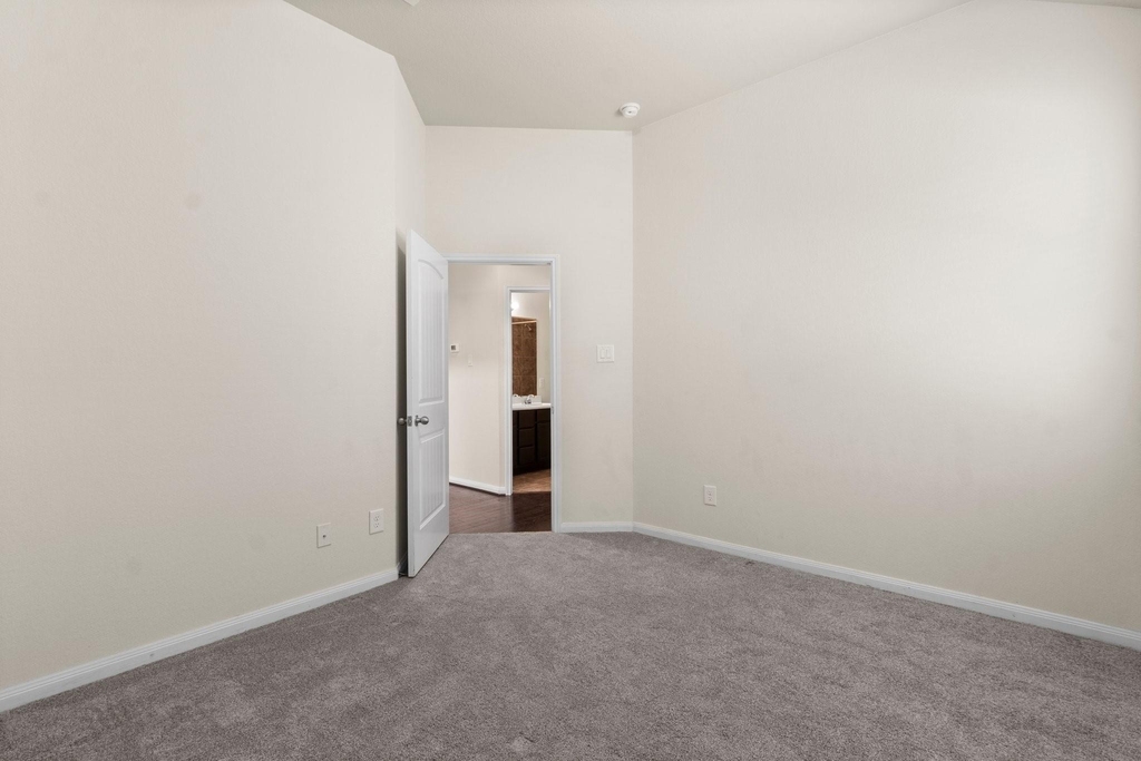 118 Red Deer Place - Photo 17