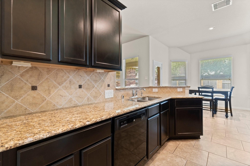 118 Red Deer Place - Photo 12