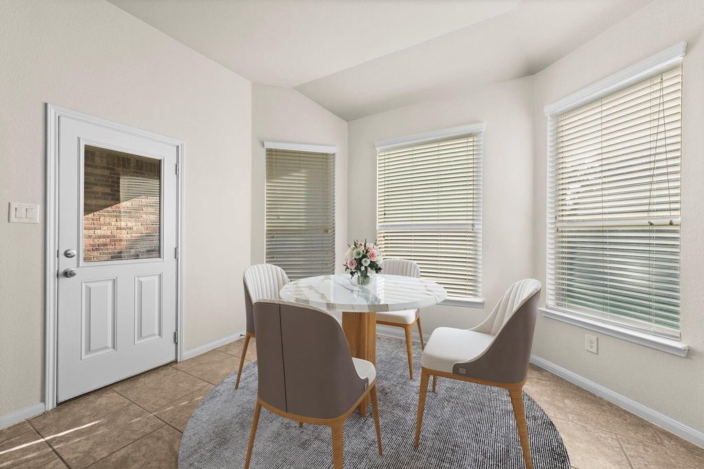 118 Red Deer Place - Photo 11
