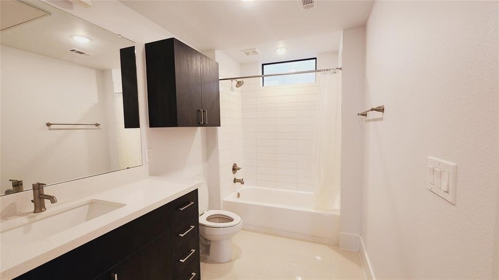 2401 Crawford Street - Photo 7