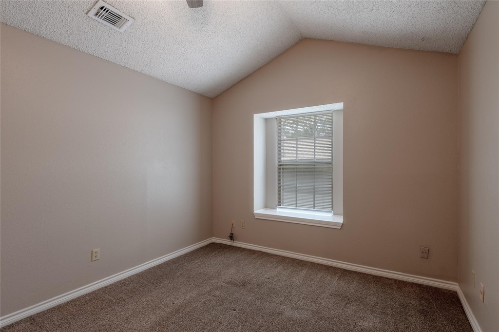 1228 Avenue O - Photo 15